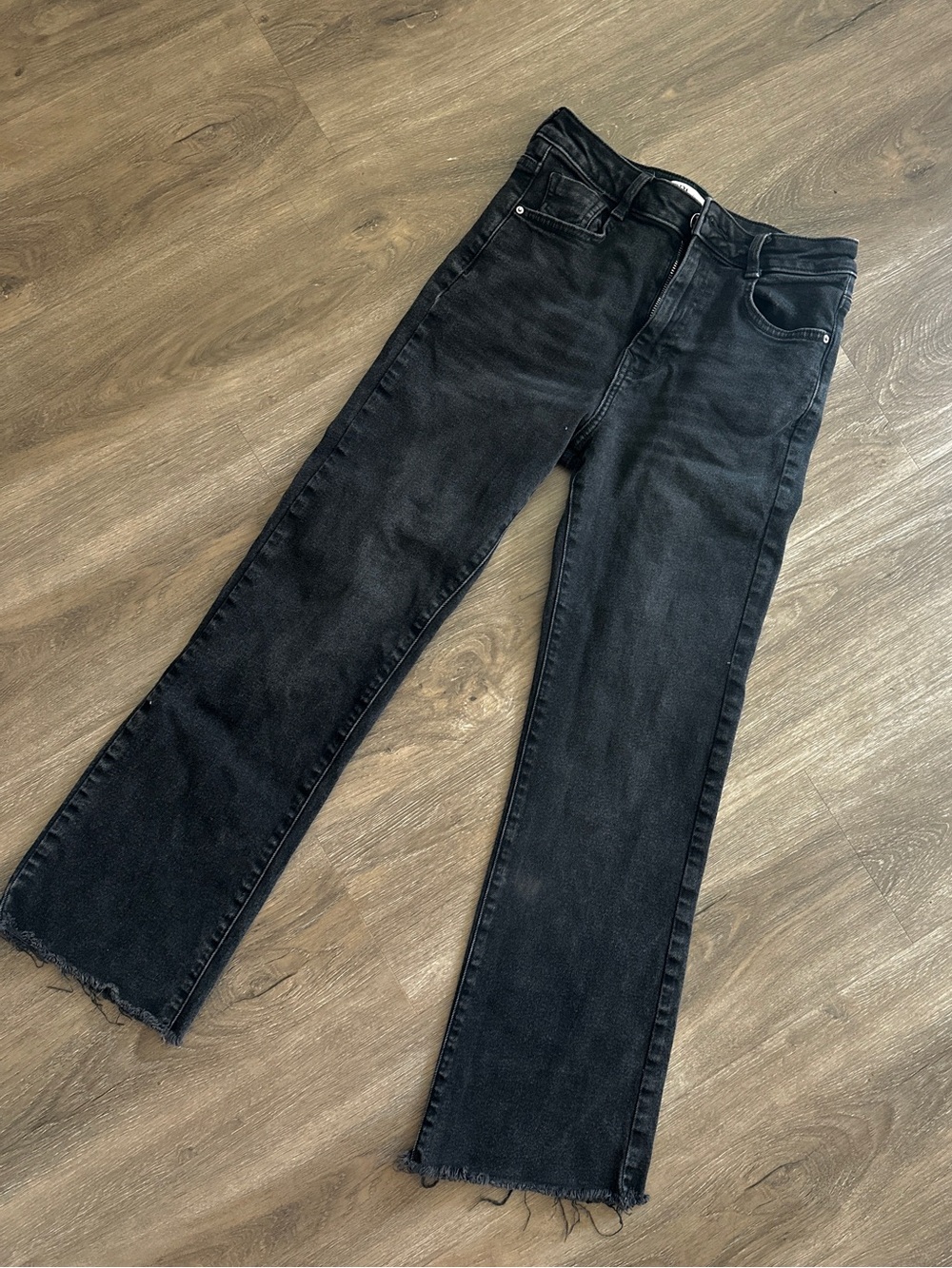 Zara Black Wash Jeans Size 26 High Rise Straight / Slim Denim